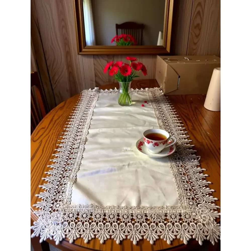 Rectangle doily with elegant edge lace trim handmade mint condition